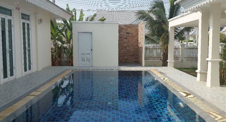 For rent 3 bedrooms villa in Hua Hin, Prachuap Khiri Khan