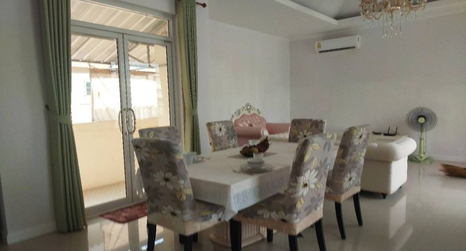 For rent 3 bedrooms villa in Hua Hin, Prachuap Khiri Khan