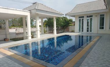 For rent 3 bedrooms villa in Hua Hin, Prachuap Khiri Khan