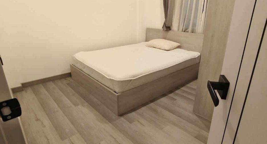 For rent 3 bedrooms townhouse in Bang Lamung, Chonburi