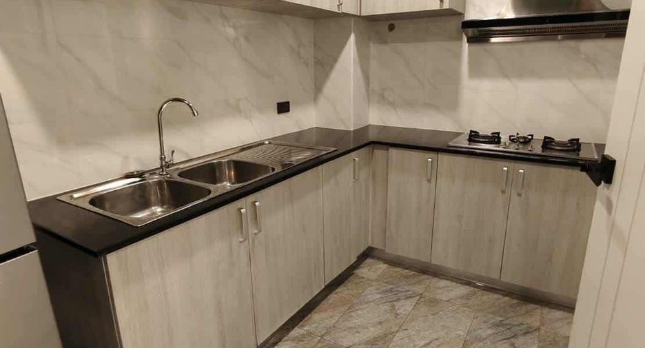 For rent 3 bedrooms townhouse in Bang Lamung, Chonburi