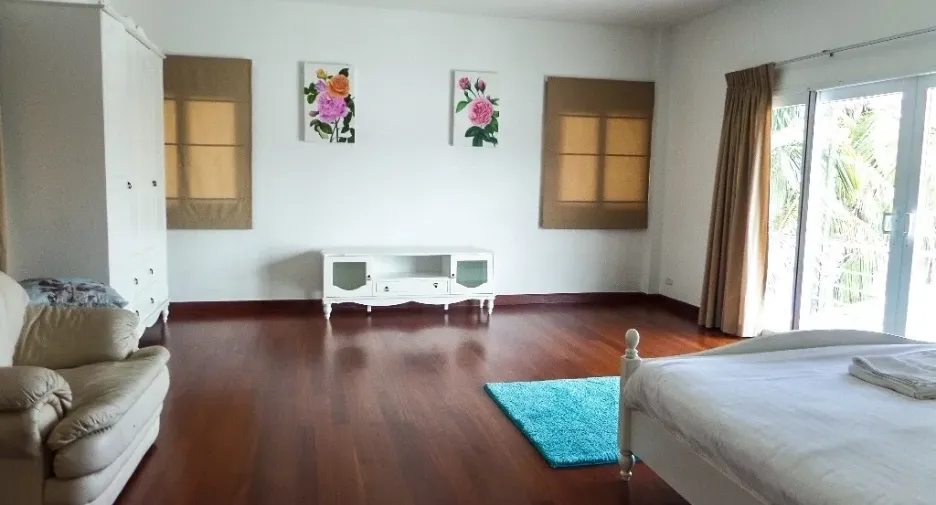 Haus zum Kauf und zur Miete mit 4 Zimmer in Bang Lamung, Chonburi