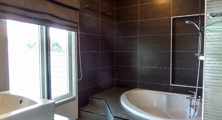 Haus zum Kauf und zur Miete mit 4 Zimmer in Bang Lamung, Chonburi