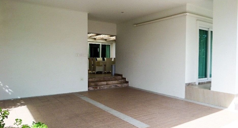 Haus zum Kauf und zur Miete mit 4 Zimmer in Bang Lamung, Chonburi