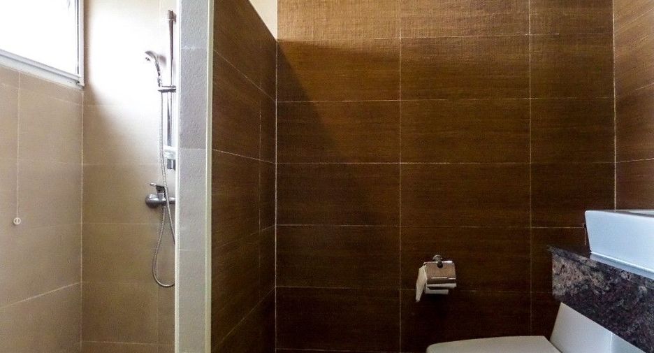 Haus zum Kauf und zur Miete mit 4 Zimmer in Bang Lamung, Chonburi