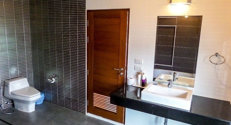 Haus zum Kauf und zur Miete mit 4 Zimmer in Bang Lamung, Chonburi