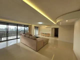 For rent 3 ベッドルーム apartment in Pathum Wan, Bangkok