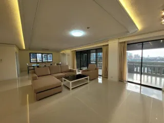 For rent 3 ベッドルーム apartment in Pathum Wan, Bangkok