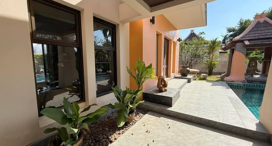 For rent 5 bedrooms villa in Bang Lamung, Chonburi
