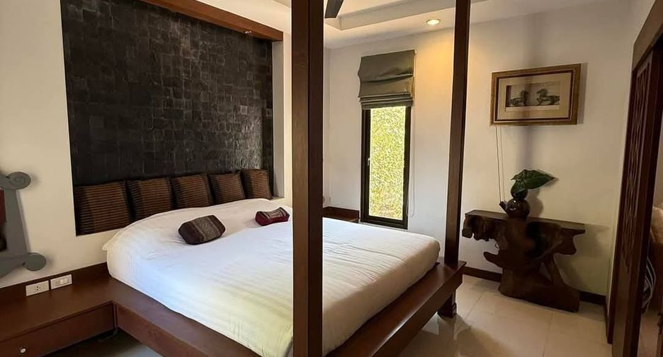 For rent 5 bedrooms villa in Bang Lamung, Chonburi