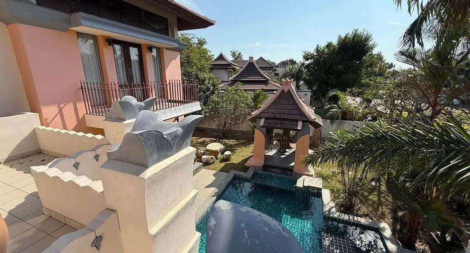 For rent 5 bedrooms villa in Bang Lamung, Chonburi