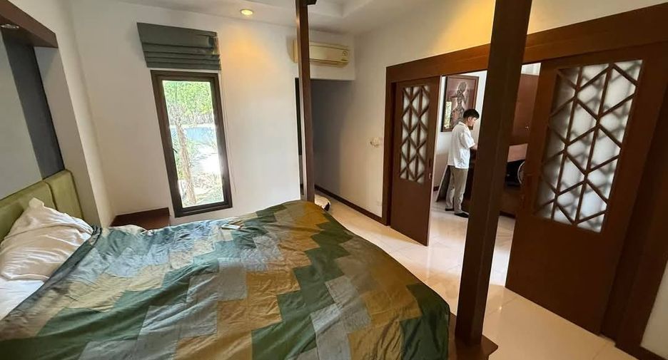 For rent 5 bedrooms villa in Bang Lamung, Chonburi