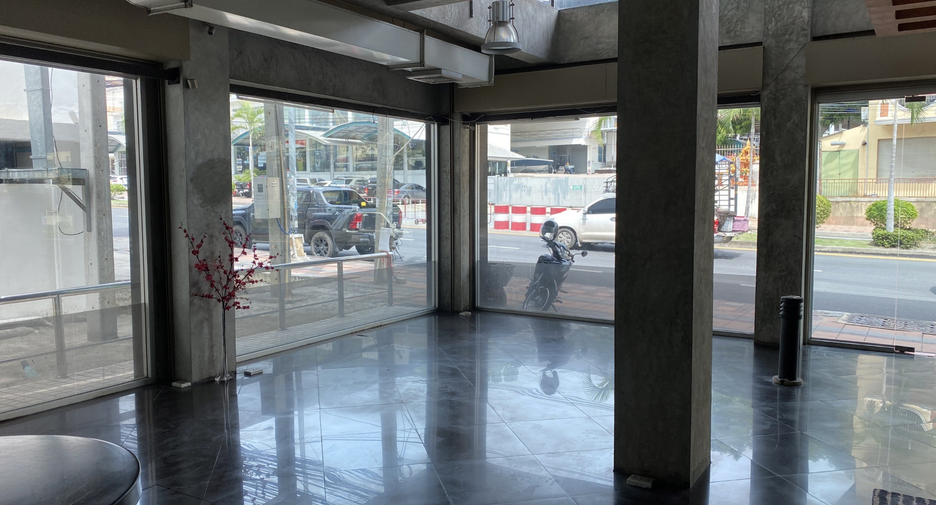 For sale 2 bedrooms retail Space in Bang Lamung, Chonburi