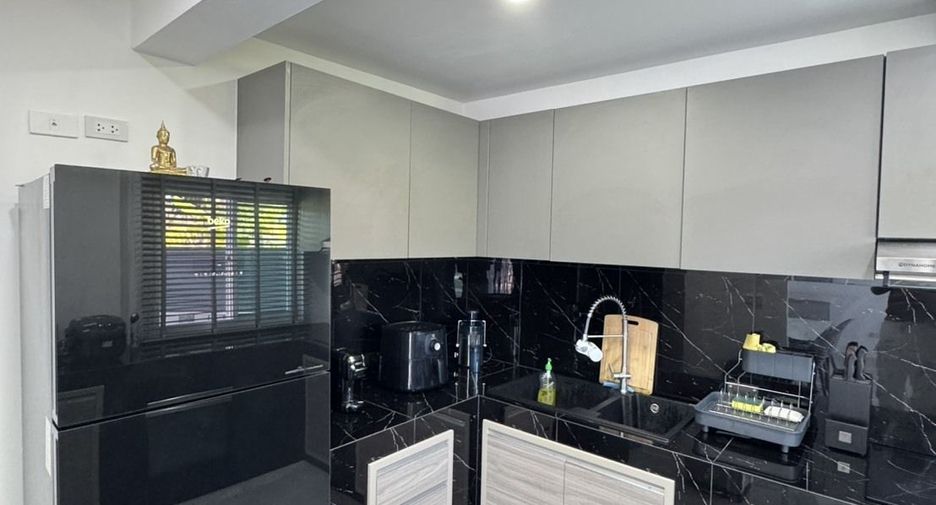 Haus zum Kauf mit 2 Zimmer in Mueang Phuket, Phuket