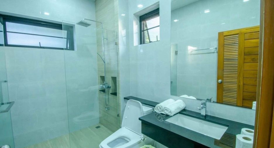 For rent 3 bedrooms villa in Sattahip, Chonburi
