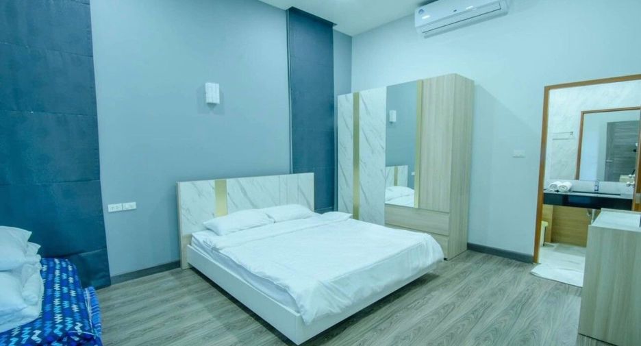 For rent 3 bedrooms villa in Sattahip, Chonburi