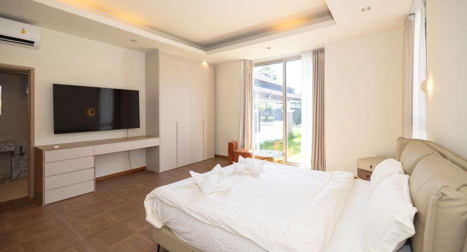 For rent 5 bedrooms villa in Thalang, Phuket