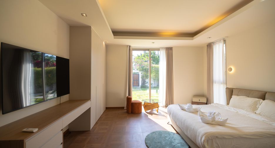 For rent 5 bedrooms villa in Thalang, Phuket