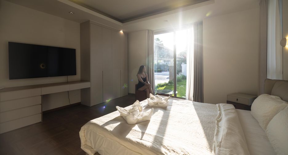 For rent 5 bedrooms villa in Thalang, Phuket