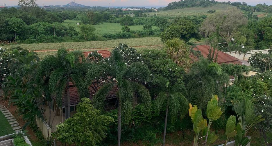 For rent 2 bedrooms condo in Hua Hin, Prachuap Khiri Khan