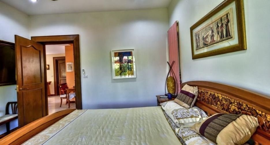 For sale 7 bedrooms villa in Sam Roi Yot, Prachuap Khiri Khan