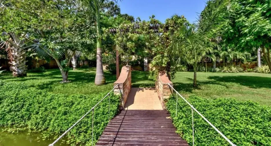 For sale 7 bedrooms villa in Sam Roi Yot, Prachuap Khiri Khan