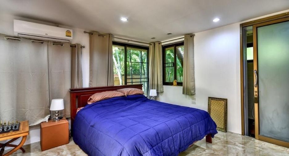 For sale 7 bedrooms villa in Sam Roi Yot, Prachuap Khiri Khan