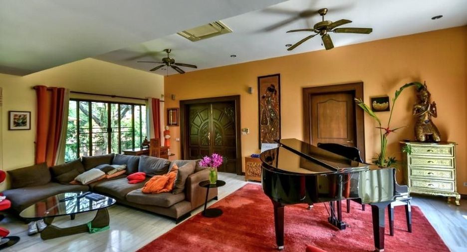 For sale 7 bedrooms villa in Sam Roi Yot, Prachuap Khiri Khan