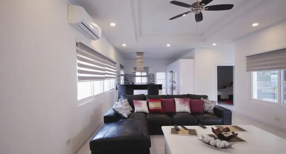 À vendre 4 chambres villa à Hua Hin, Prachuap Khiri Khan