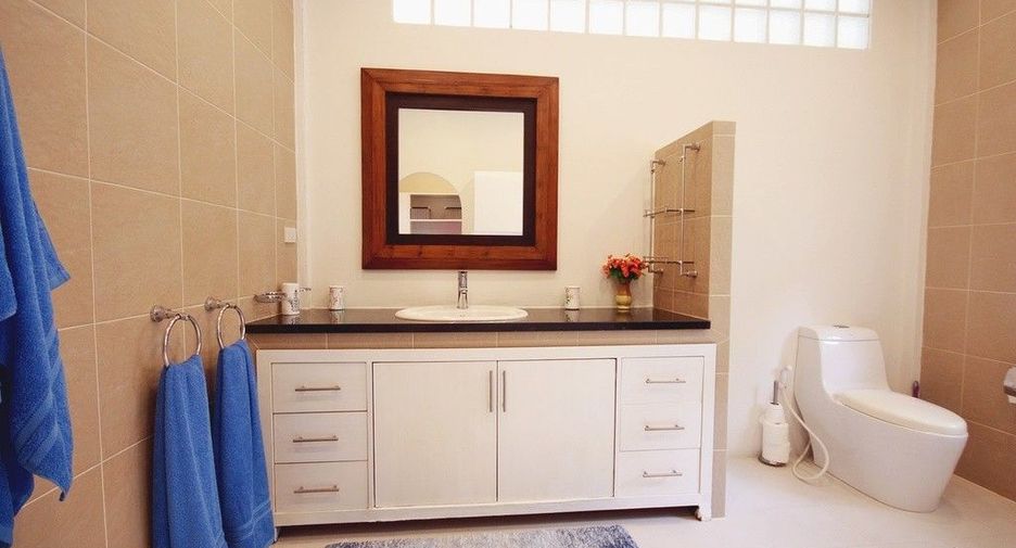 For sale 4 bedrooms villa in Hua Hin, Prachuap Khiri Khan