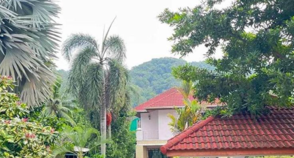 Villa zur Miete mit 2 Zimmer in Mueang Phuket, Phuket