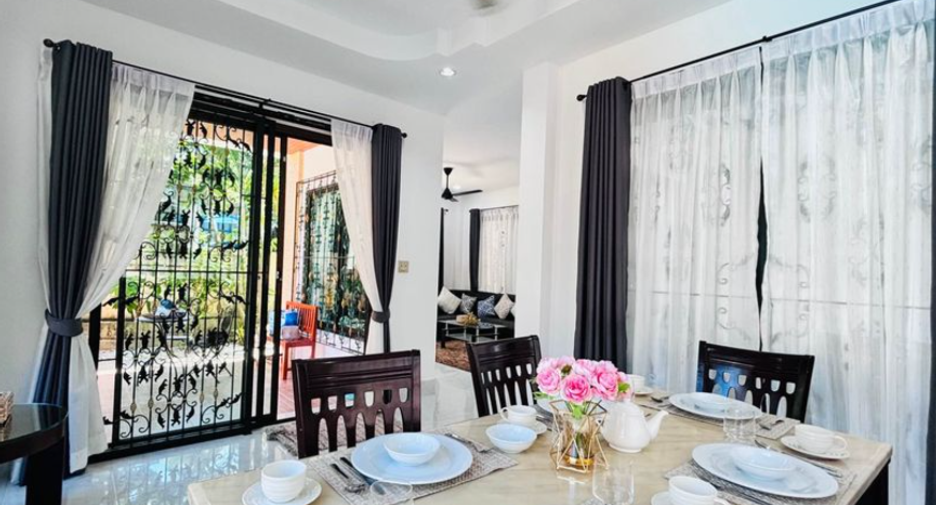 Villa zur Miete mit 2 Zimmer in Mueang Phuket, Phuket