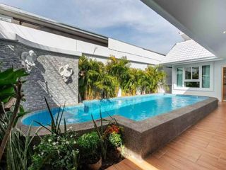 À vendre 4 chambres villa à Bang Lamung, Chonburi