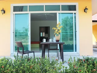 For sale 1 Beds villa in Bang Lamung, Chonburi