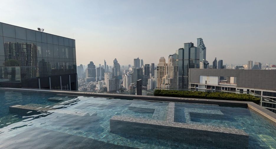 For rent 1 bed condo in Sathon, Bangkok