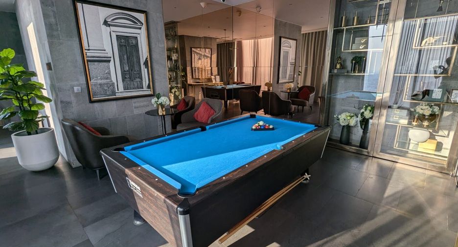 For rent 1 bed condo in Sathon, Bangkok