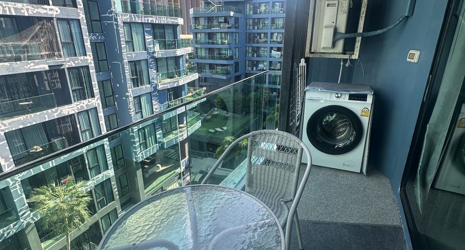 For sale 1 bed condo in Bang Lamung, Chonburi