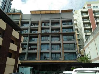 For sale 70 bedrooms hotel in Bang Lamung, Chonburi
