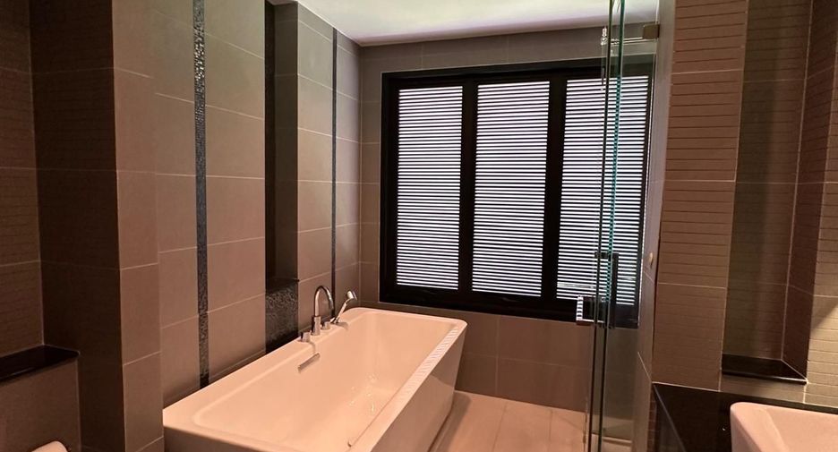 For sale 4 bedrooms villa in Kathu, Phuket