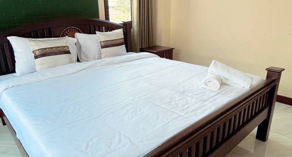 For sale and for rent 5 bedrooms villa in Bang Lamung, Chonburi