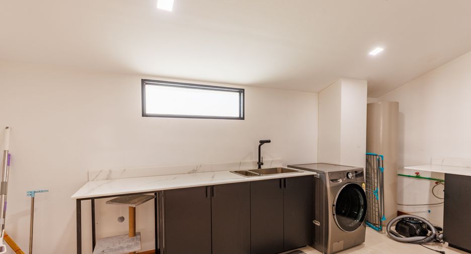 ขาย 4 ห้องนอน วิลล่า ใน เมืองภูเก็ต, ภูเก็ต