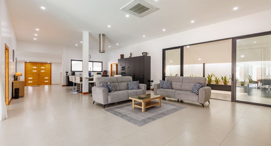 ขาย 4 ห้องนอน วิลล่า ใน เมืองภูเก็ต, ภูเก็ต