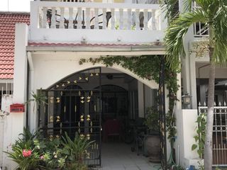For sale 4 bedrooms townhouse in Hua Hin, Prachuap Khiri Khan