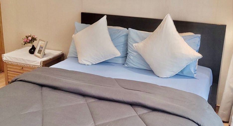 For rent 2 ベッドルーム condo in Watthana, Bangkok