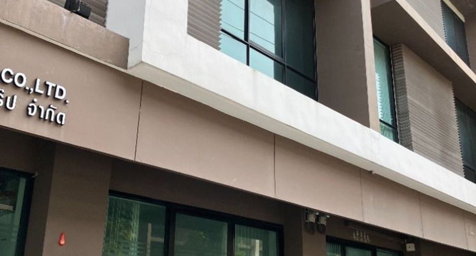 Büro zur Miete in Prawet, Bangkok