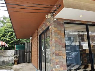 À vendre 3 chambres local commercial à Bang Lamung, Chonburi
