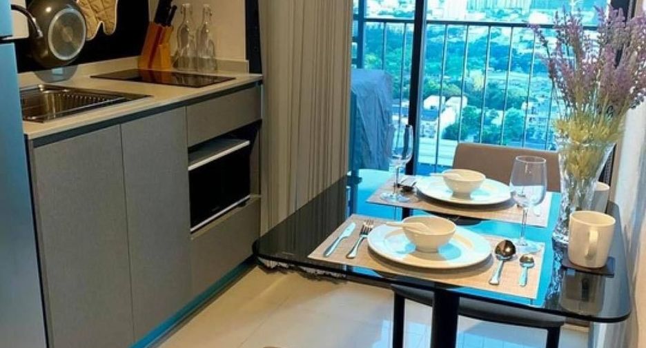 For rent 1 bed condo in Phra Khanong, Bangkok
