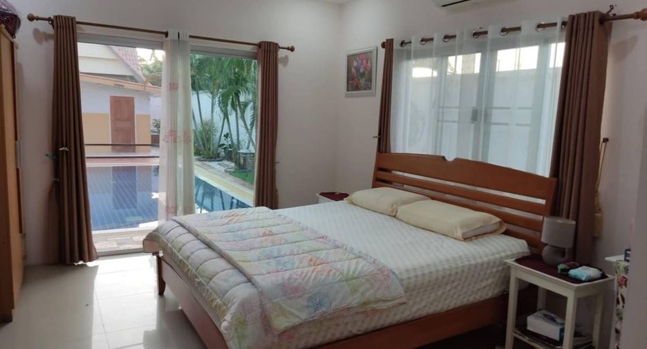 For sale 3 bedrooms villa in Hua Hin, Prachuap Khiri Khan