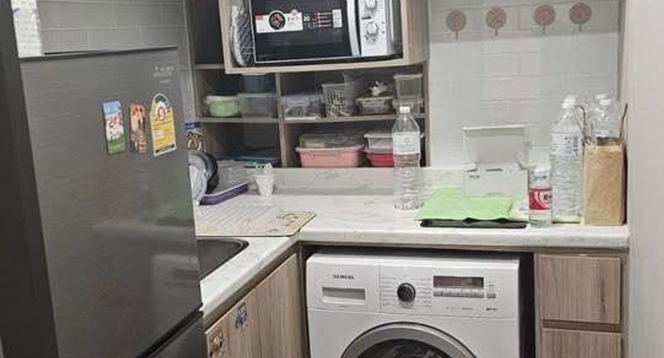 For rent 2 bedrooms condo in Chatuchak, Bangkok
