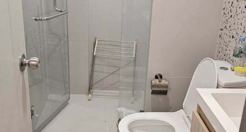For rent 2 bedrooms condo in Chatuchak, Bangkok